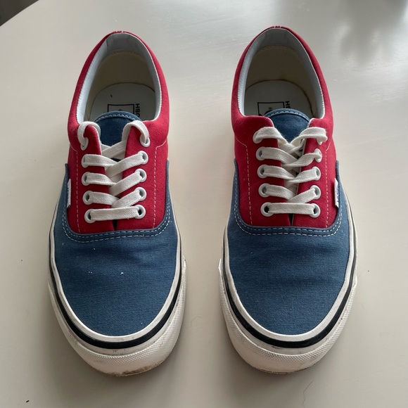 Vans size 9.5 US women, size 41 EU - Picture 2 of 6